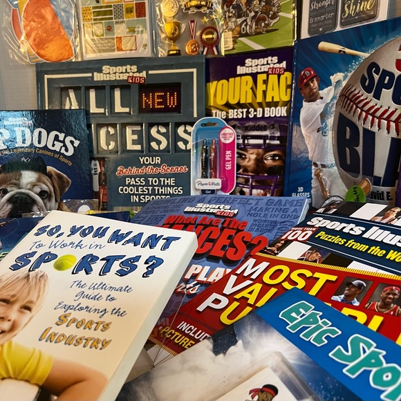 SPORTS ILLUSTRATED FOR KIDS GIFT SET - Picture 10 of 15